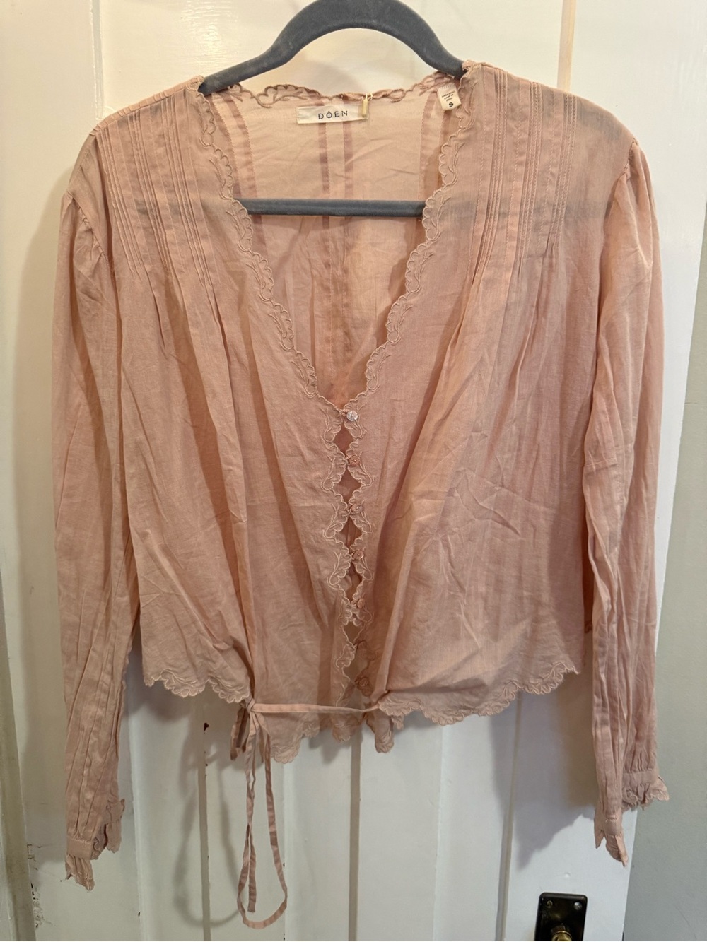 Doen Dusty Blush Scalloped Tie-Front Wrap Blouse